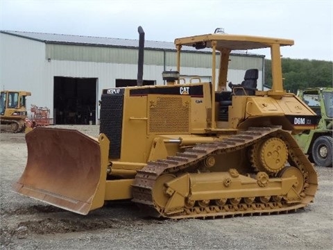  Caterpillar D6M en venta, usada Ref.: 1405991970157589 No. 4