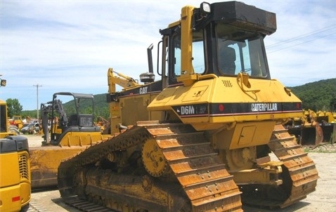  Caterpillar D6M de segunda mano a la venta Ref.: 1406041155935867 No. 2