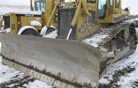 Dozers/tracks Caterpillar D6H