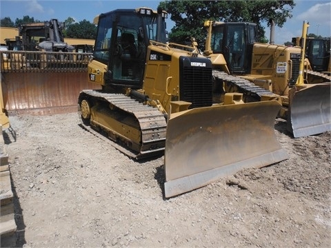 Dozers/tracks Caterpillar D5K