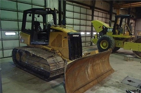 Dozers/tracks Caterpillar D5K