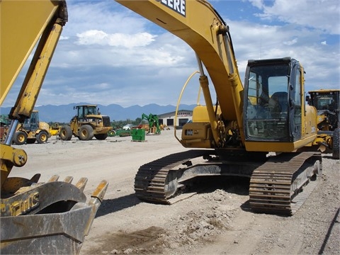 Hydraulic Excavator Deere 200C