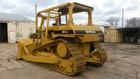 Dozers/tracks Caterpillar D6H