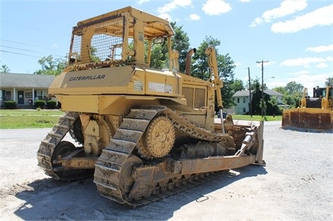 Dozers/tracks Caterpillar D6H