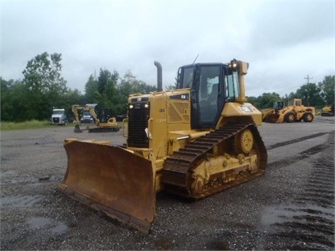 Dozers/tracks Caterpillar D6N