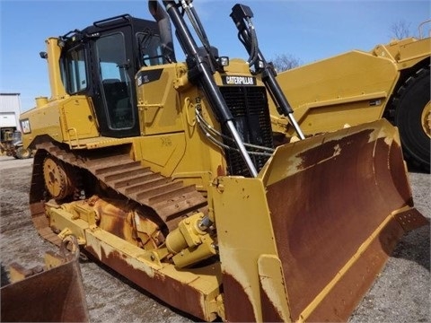  CATERPILLAR D6T de medio uso en venta Ref.: 1407876165498798 No. 2