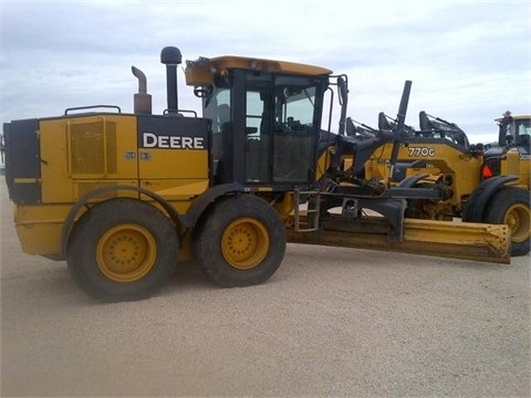 Motoconformadoras Deere 770G