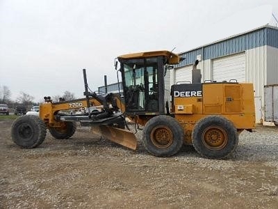  Deere 770D usada a la venta Ref.: 1408030385972078 No. 3