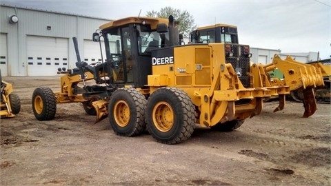  Deere 772D seminueva en perfecto estado Ref.: 1408042780319598 No. 2