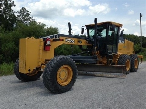  Deere 772G en venta, usada Ref.: 1408049203615505 No. 4