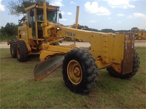  Deere 770BH en buenas condiciones Ref.: 1408118983018681 No. 2