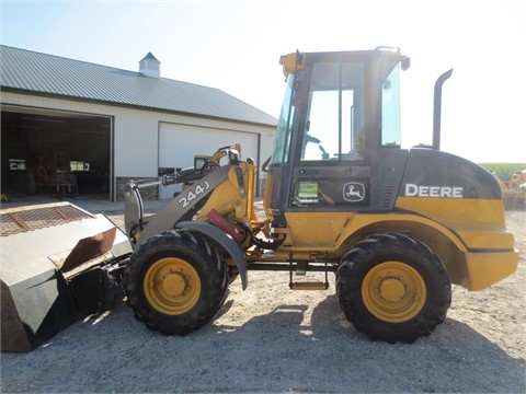 DEERE 244J importada en buenas condiciones Ref.: 1408121892834762 No. 4