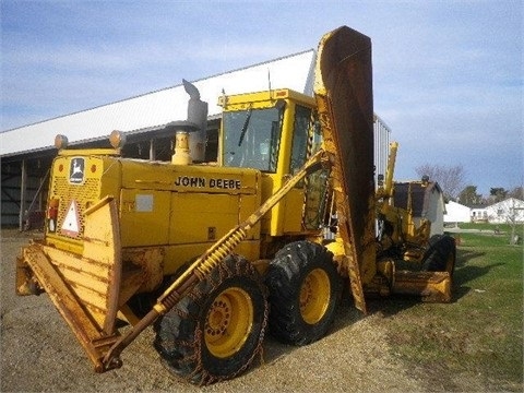  Deere 772BH usada en buen estado Ref.: 1408286830942023 No. 2