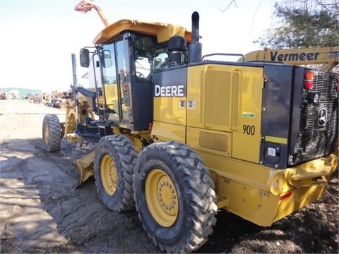 Motoconformadoras Deere 672G