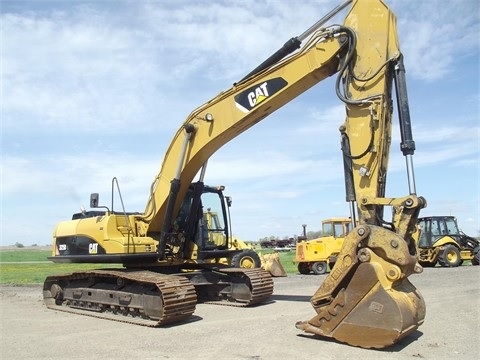 Caterpillar 325DL de medio uso en venta Ref.: 1408469252975149 No. 2