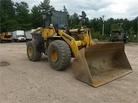 Wheel Loaders Komatsu WA320