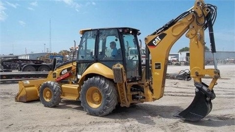 Retroexcavadoras Caterpillar 420E