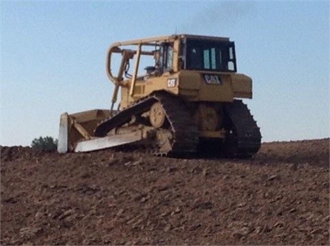 Dozers/tracks Caterpillar D6T