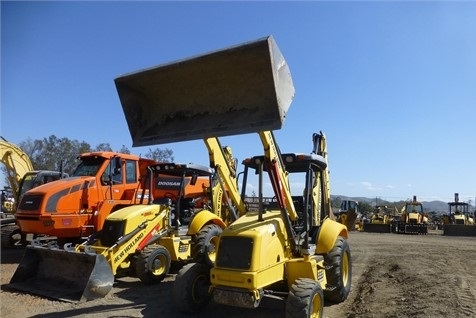  New Holland B95 en venta Ref.: 1409750010024405 No. 3