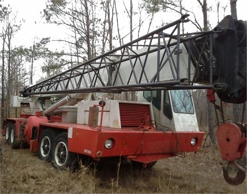 Gruas Link-belt HTC-1040