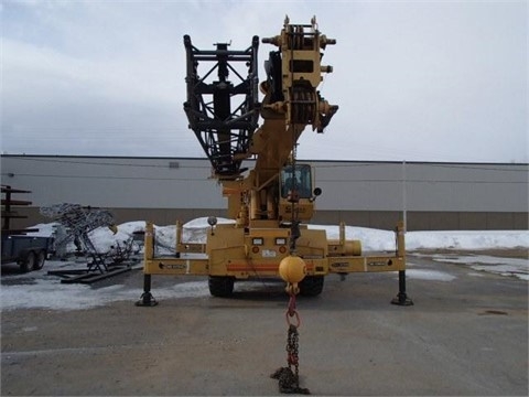 Gruas Grove RT528C