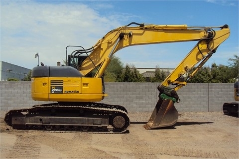 KOMATSU PC228 importada a bajo costo Ref.: 1409786078606880 No. 2