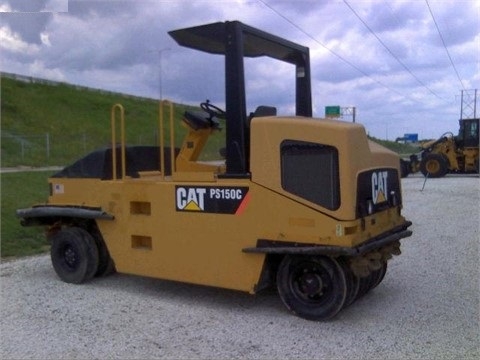 Compactadora Con Llantas Caterpillar PS-150C