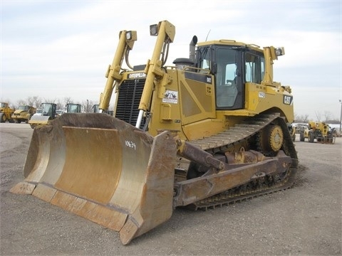 Dozers/tracks Caterpillar D8T