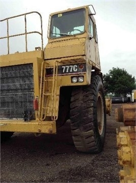  Caterpillar 777C de medio uso en venta Ref.: 1409942616648668 No. 4