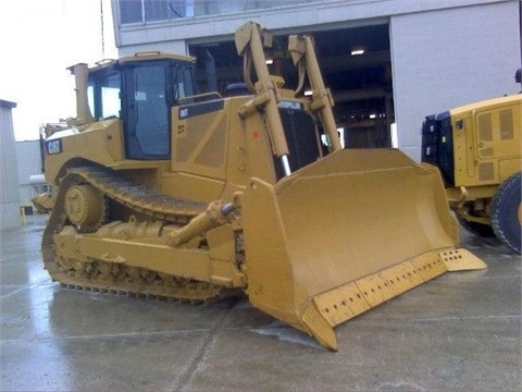 Dozers/tracks Caterpillar D8T