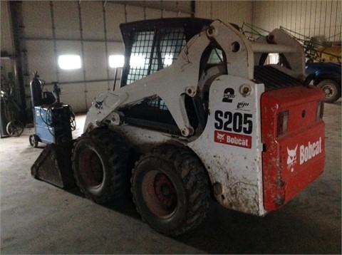 BOBCAT S205 en optimas condiciones Ref.: 1410382552606503 No. 2