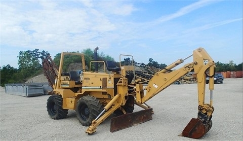 Trencher Vermeer V8550