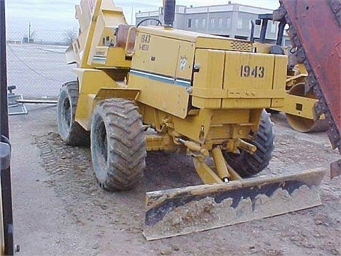 Trencher Vermeer V8550