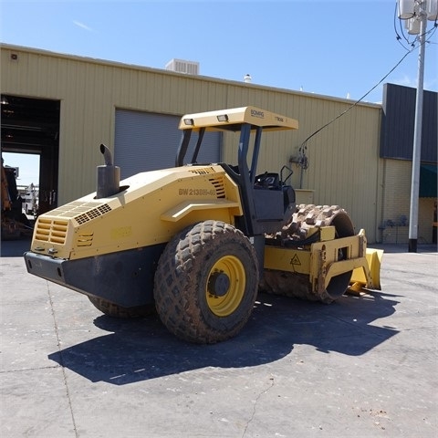  Bomag BW213D usada en buen estado Ref.: 1410443288346779 No. 2