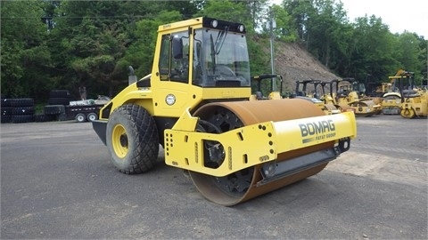  Bomag BW213D usada Ref.: 1410446179999126 No. 2