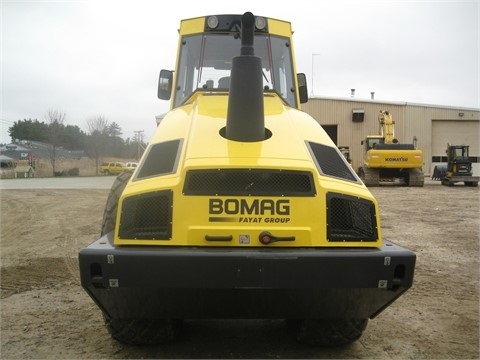  Bomag BW211D importada en buenas condiciones Ref.: 1410452333797953 No. 2