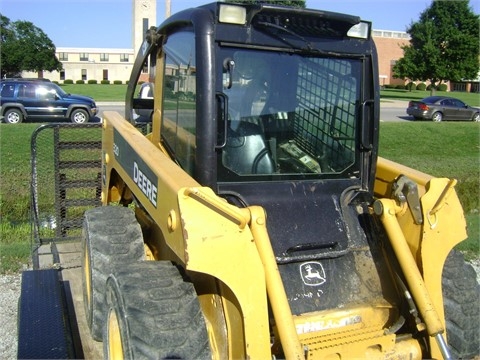 DEERE 320 de segunda mano en venta Ref.: 1411144438703195 No. 3