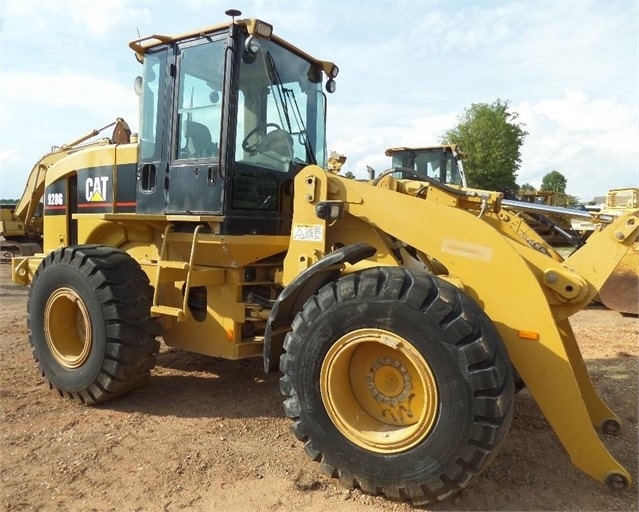 CATERPILLAR 928G de segunda mano a la venta Ref.: 1411155834102402 No. 3