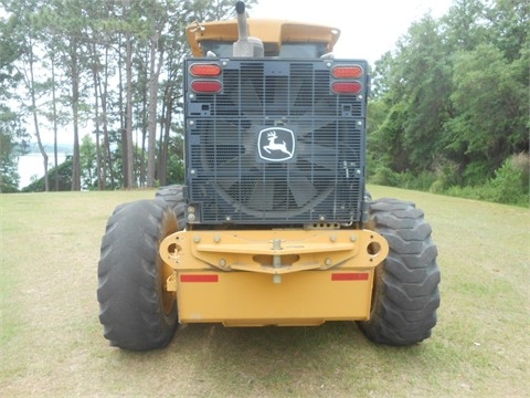 DEERE 670G de segunda mano a la venta Ref.: 1411416915485321 No. 4