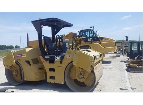 Compactadora Vibratoria Caterpillar CB-534D usada a buen precio Ref.: 1411752884474366 No. 3