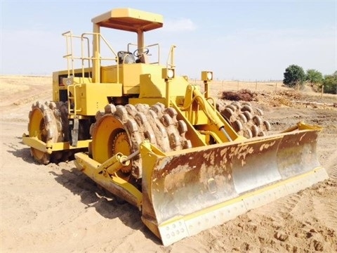 Soil Compactors Caterpillar 825C