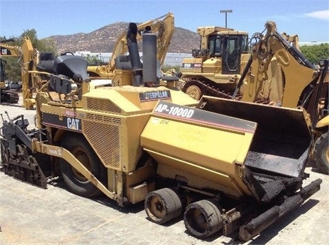 Pavimentadoras Caterpillar AP-1000D