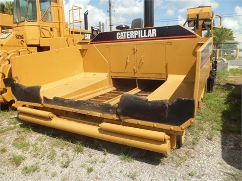 Pavimentadoras Caterpillar AP-1000B