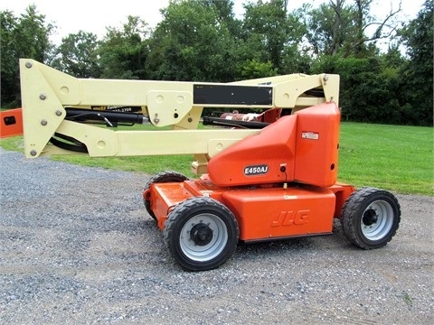 Plataformas Elevadoras Jlg E450AJ de medio uso en venta Ref.: 1412363665540969 No. 4