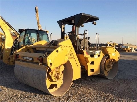 Compactadora Vibratoria Caterpillar CB54