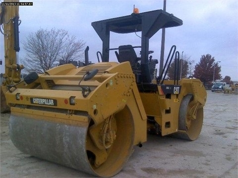 Compactadora Vibratoria Caterpillar CB54 usada Ref.: 1412902415199303 No. 4