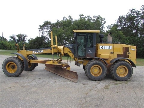 Motor Graders Deere 770CH