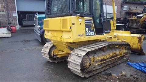 Tractores Sobre Orugas Komatsu D39EX de medio uso en venta Ref.: 1413257647069546 No. 2