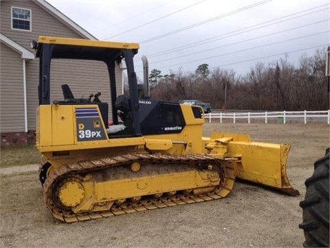 Tractores Sobre Orugas Komatsu D39PX de medio uso en venta Ref.: 1413332653539812 No. 3