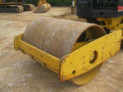 Compactadora Vibratoria Caterpillar CS-423E en buenas condiciones Ref.: 1413503877886077 No. 3